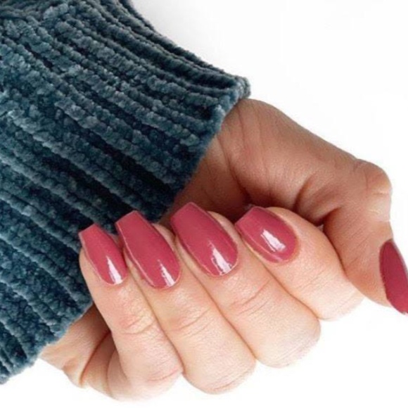 Munich Mulbery  💅✨ Color STREET - NEW Sealed Long Lasting Nail Polish Strips - Picture 1 of 5